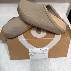 Rothy's Tan Women's Slippers